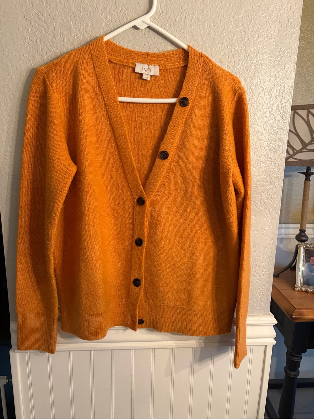 LOFT amber/Orange Button-Front V-Neck women’s Cardigan
